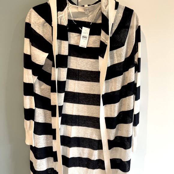 Loft Cardigan - Picture 1 of 9